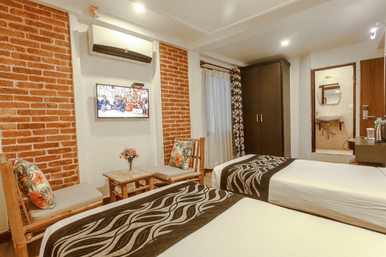 Hotel Shreesu Κατμαντού Εξωτερικό φωτογραφία