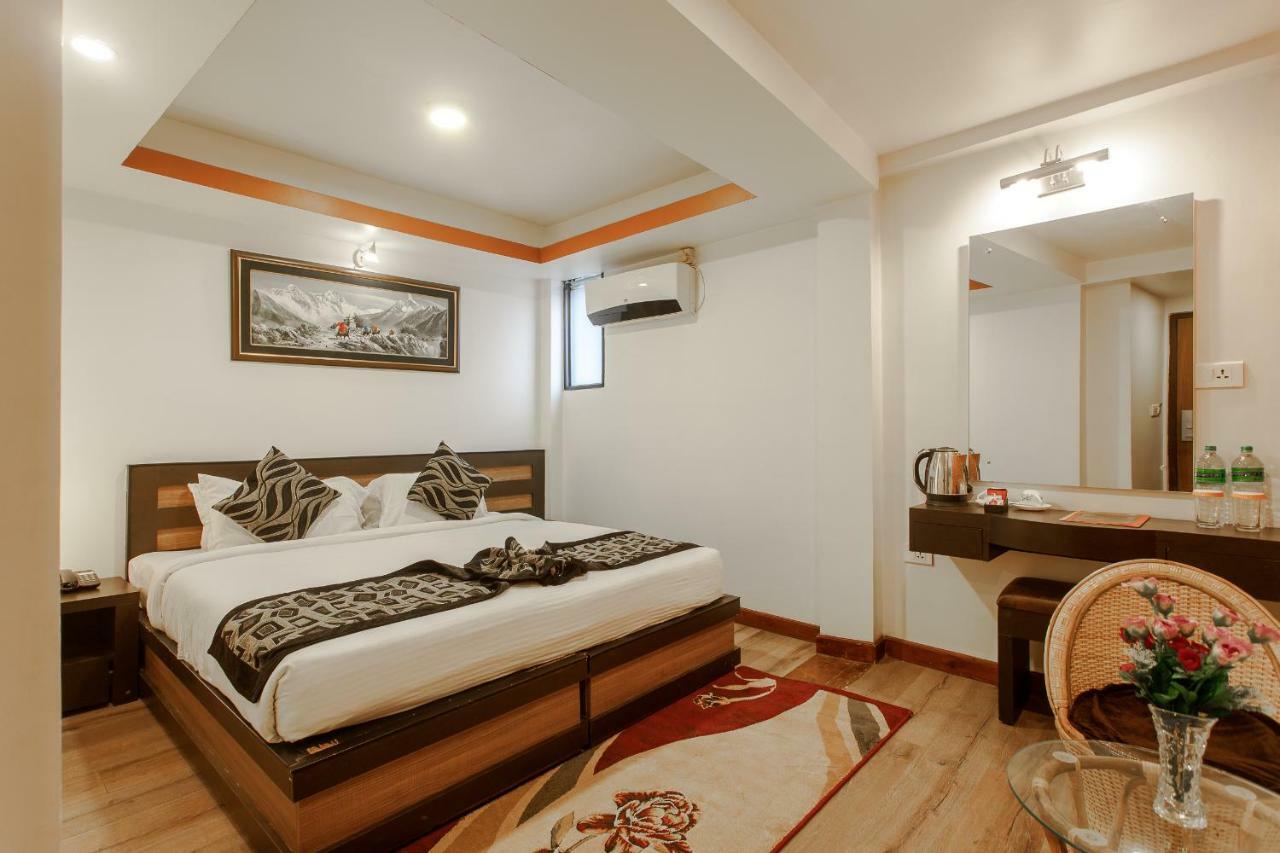 Hotel Shreesu Κατμαντού Εξωτερικό φωτογραφία