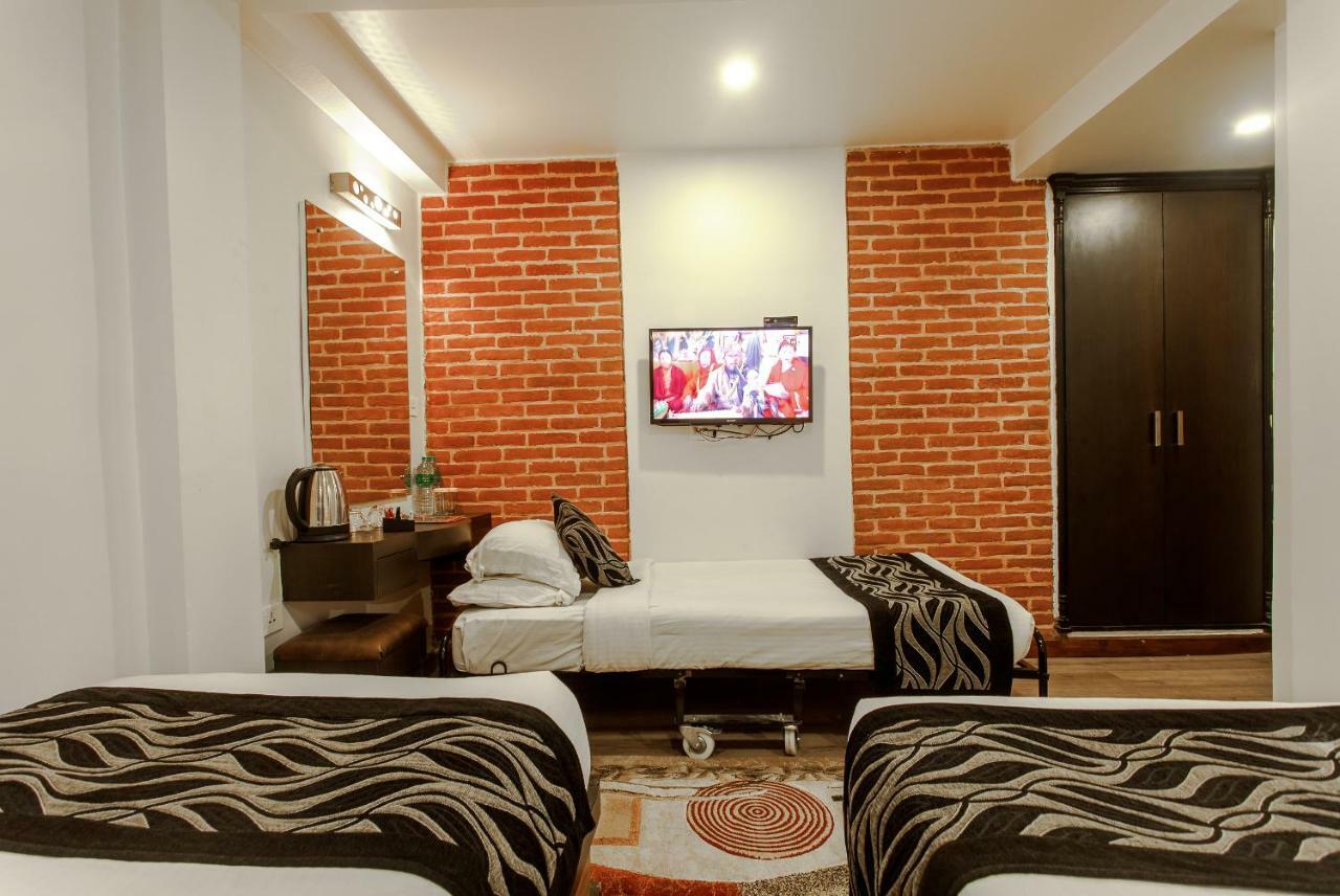 Hotel Shreesu Κατμαντού Εξωτερικό φωτογραφία